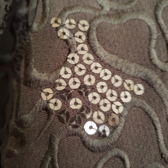 🌟 Host Pick 🌟 Betsey Johnson/ sequence skirt - Picture 6 of 8